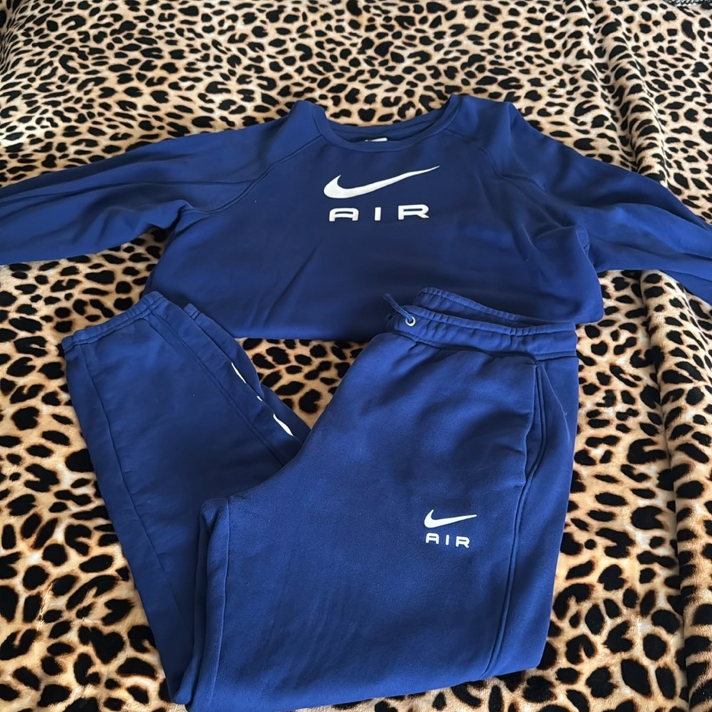 Nike air sweatsuit
